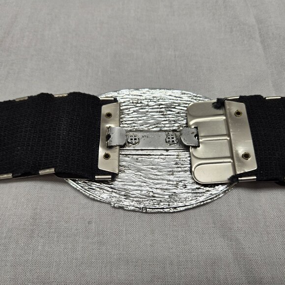 1980's Silver Toned Fish Scale Stretchy Belt - Picture 3 of 11